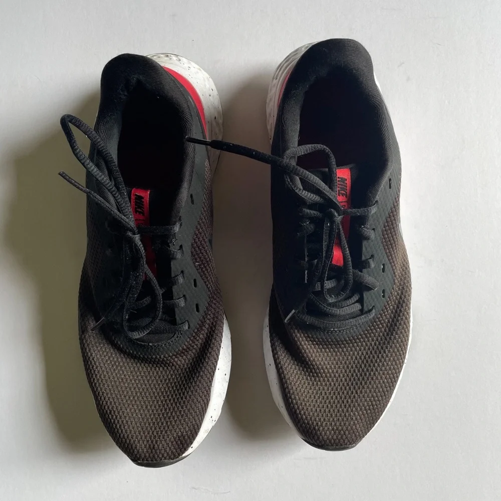 Nike Revolution 5 Running Sneakers Black Size 10 - Picture 13 of 13